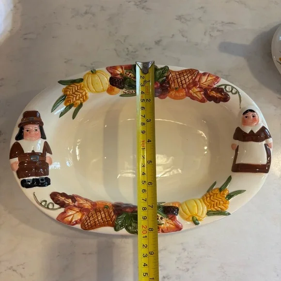 Publix The Pilgrim Pair Thanksgiving Serving Bowl Gravy Boat Platter Dish Plate - Picture 8 of 14